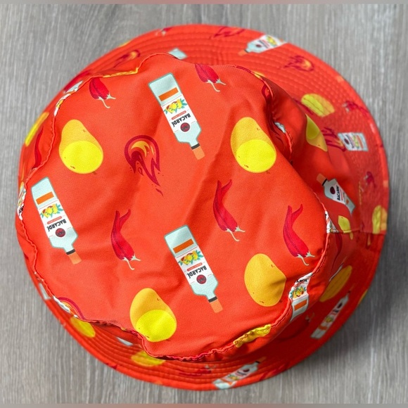 Bacardi Lemon Chile Reversible Bucket Hat - Picture 5 of 7